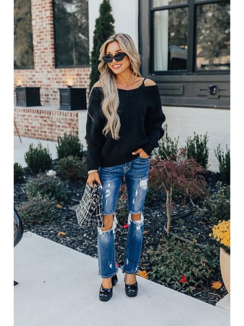 Risen The Savannah High Waist Distressed Jean Size 9/29
